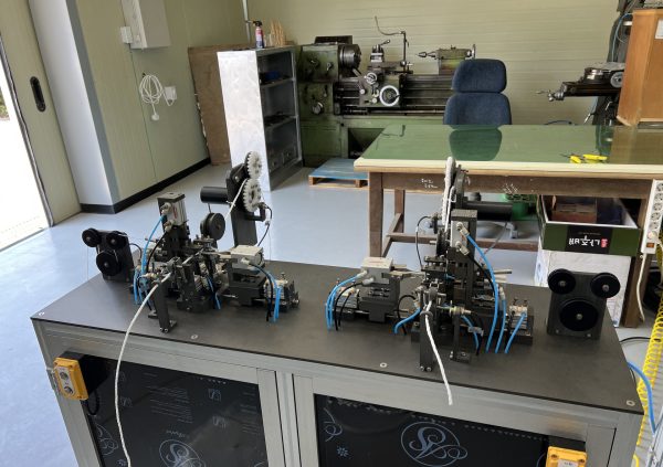 Method 3: Automatic insertion of seedling thread into main cultivation rope in South Korea.